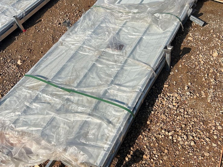 qty-of-36in-x-8ft-metal-paneling-image-1