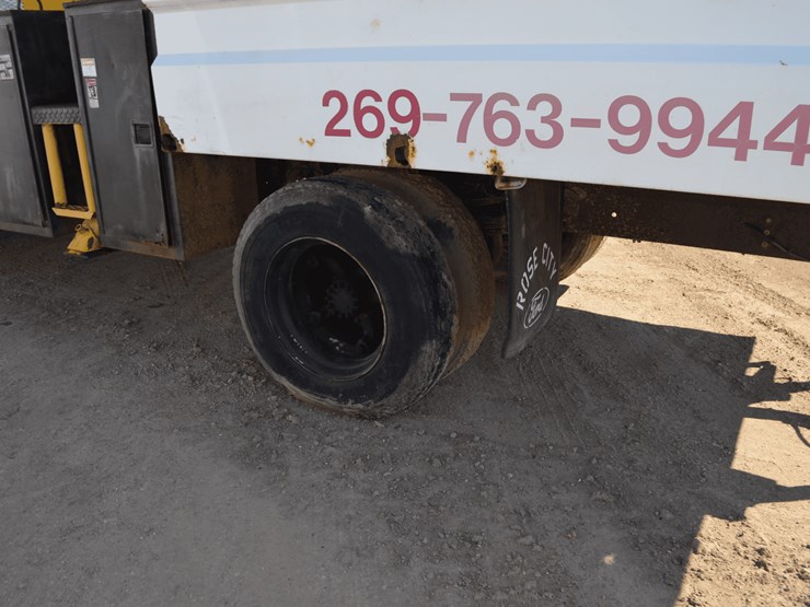 1986-ford-f700-image-19