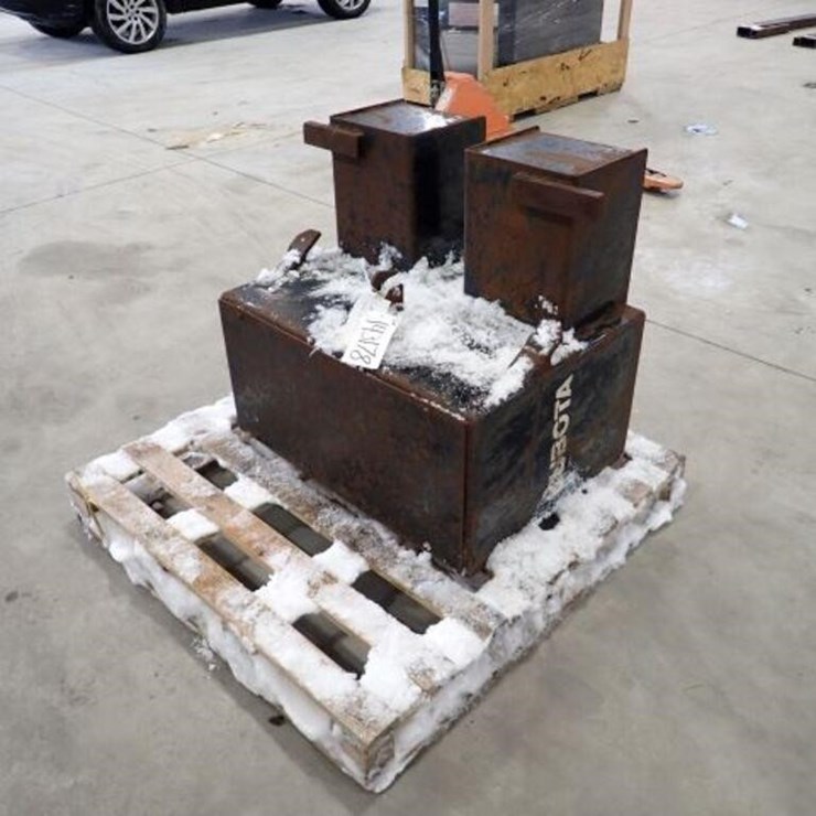 Kubota Counterweight