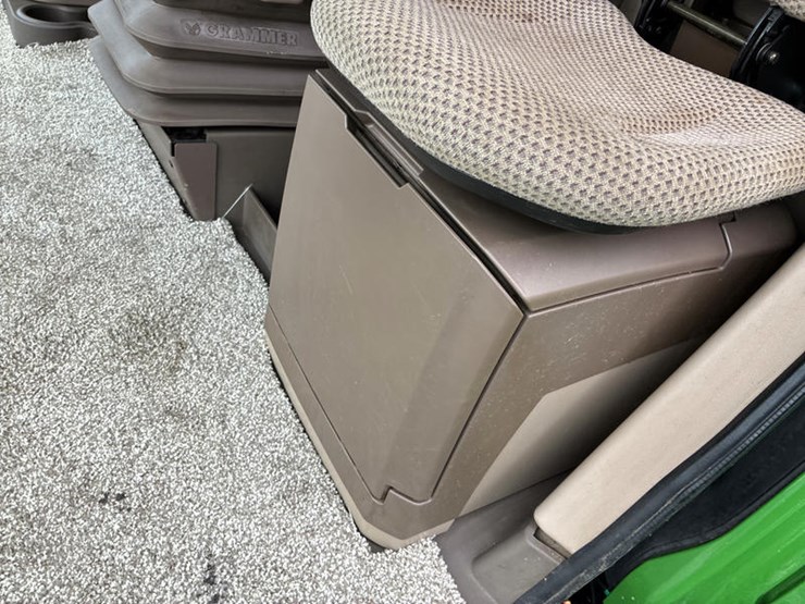 2017-john-deere-s680-image-94