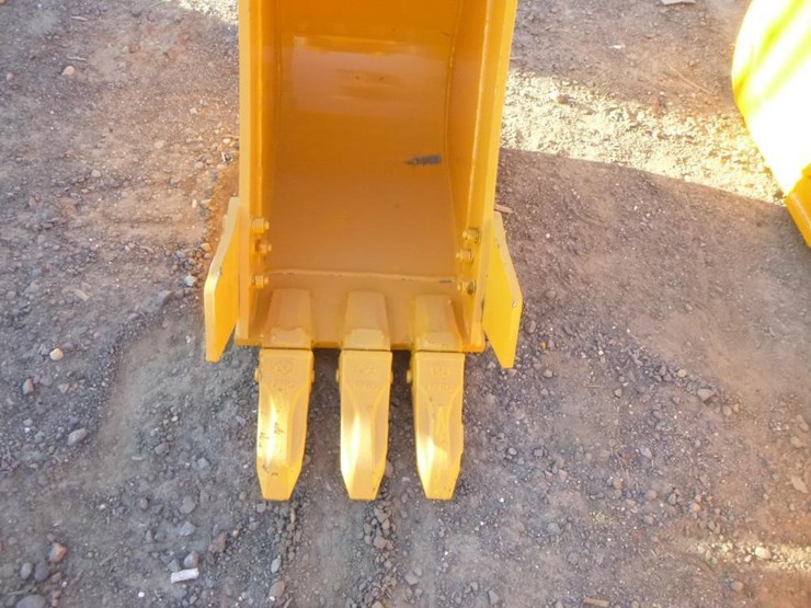 caterpillar-305-image-6