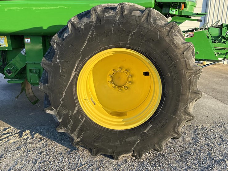 2008-john-deere-9870-sts-image-31