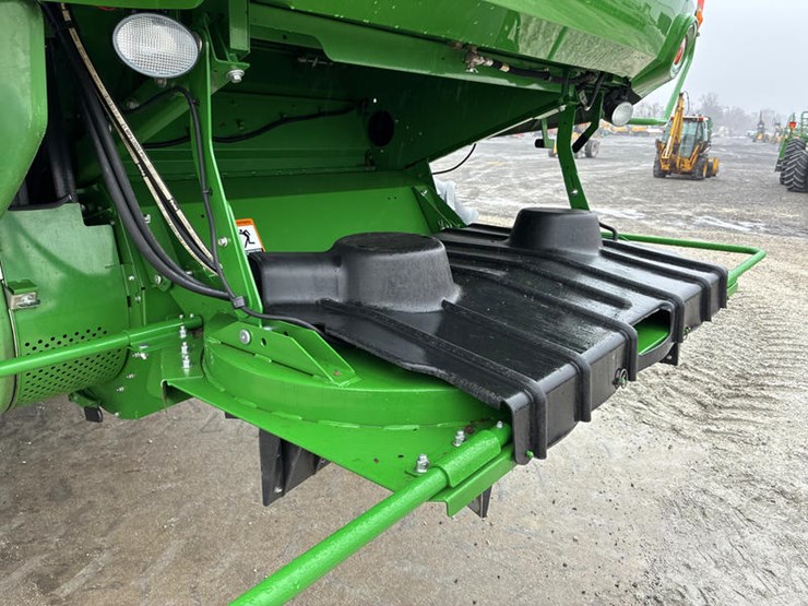 2017-john-deere-s680-image-68