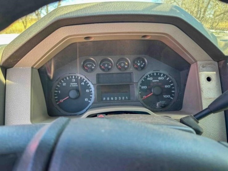 2008-ford-f350-image-19