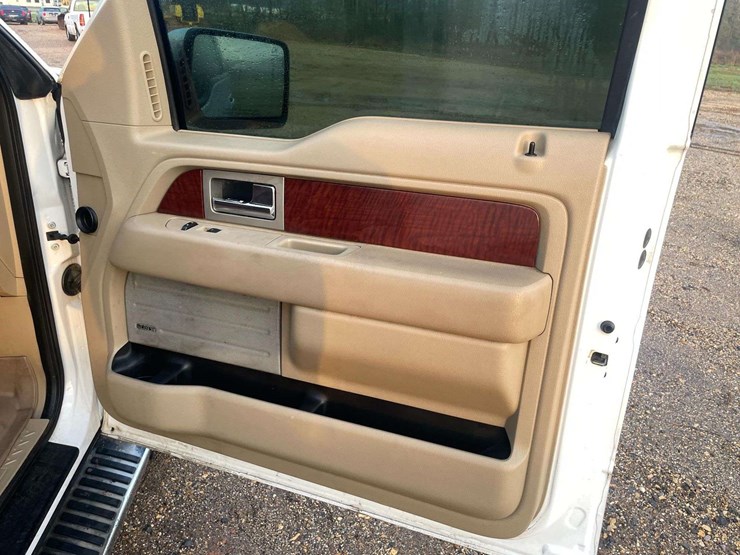 2010-ford-f150-king-ranch-image-17