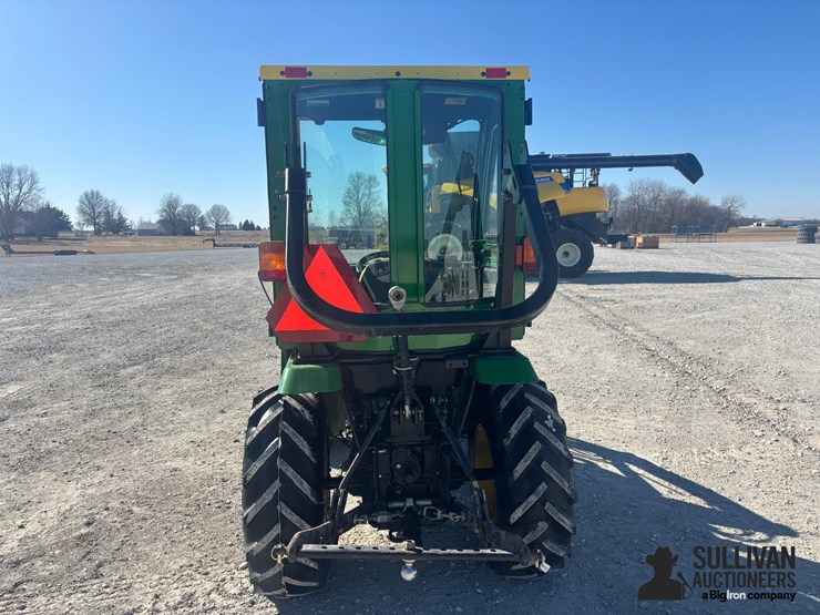 2011-john-deere-2320-image-6