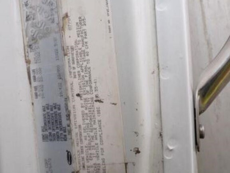 2002-sterling-l9500-image-14