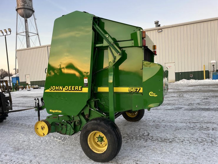 2001-john-deere-567-image-11