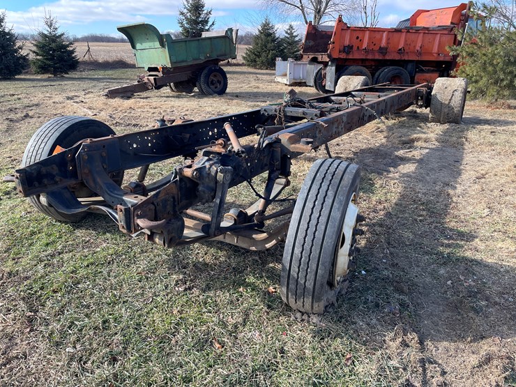 #4217-•-truck-cab-and-chassis-frame-image-1