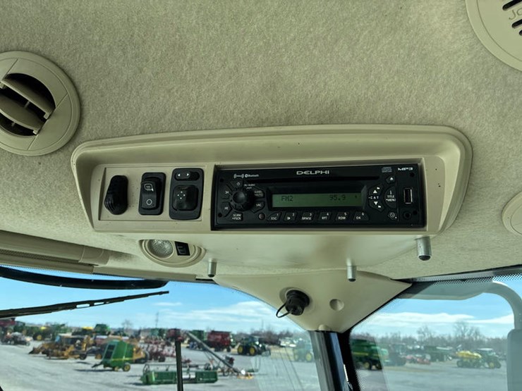 2012-john-deere-s670-image-104