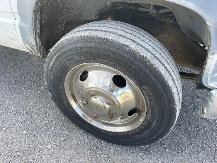 1995-gmc-sierra-3500hd-image-27