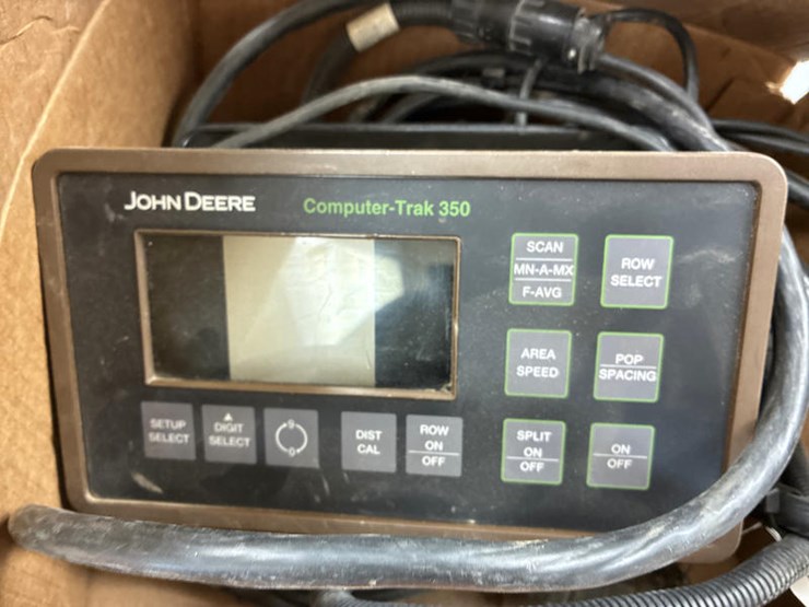 2005-john-deere-1690-image-72