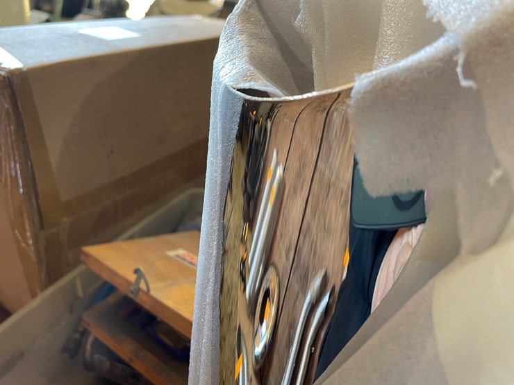 #8034-•-(2)-exhaust-pipes-image-3