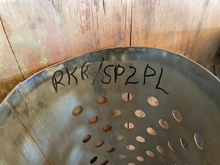 #8039-•-(2)-exhaust-heat-shields-image-3