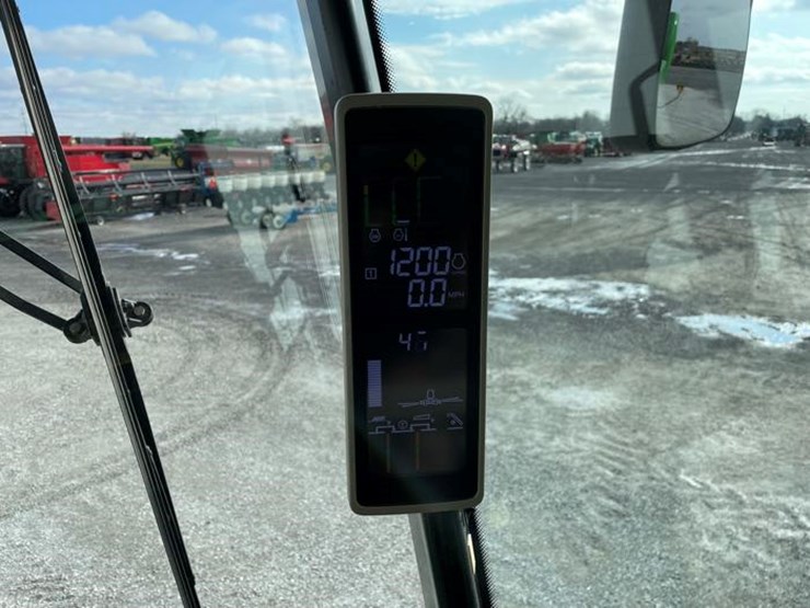 2017-john-deere-s680-image-108