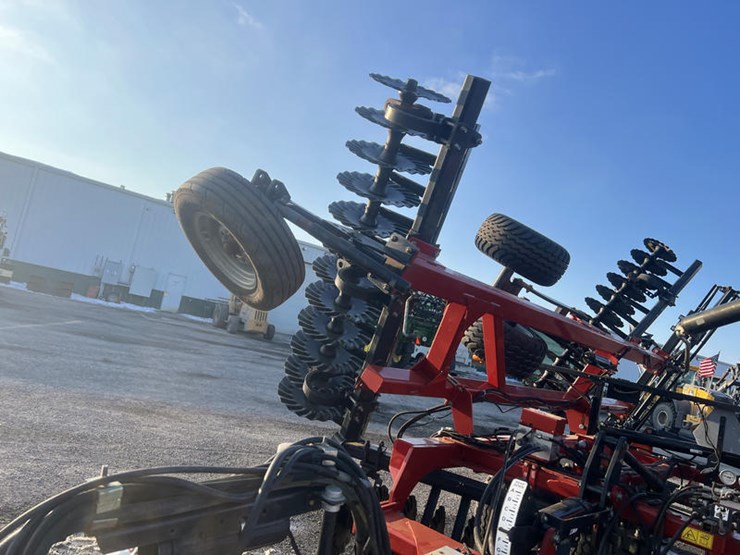 2020-case-ih-true-tandem-335vt-image-25