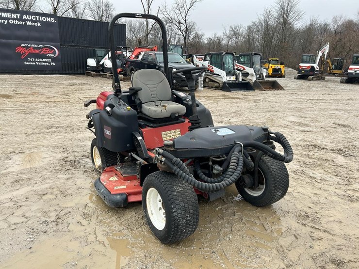 toro-groundsmaster-360-image-2