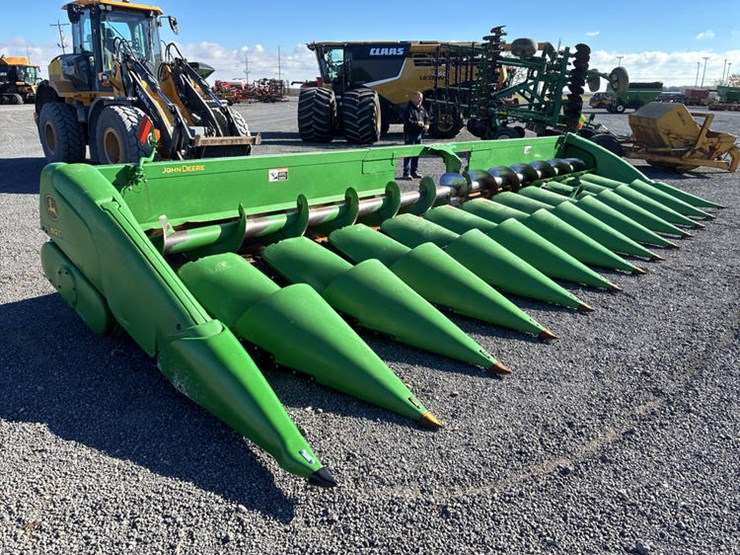 2011-john-deere-612c-image-7