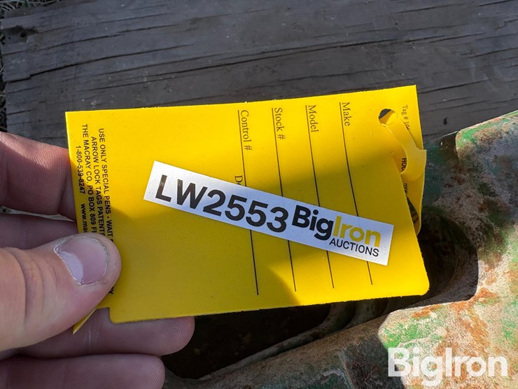 john-deere-rr127764-suitcase-weights-image-12