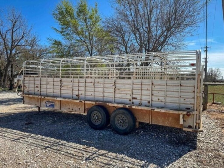 24’-x-6’-gooseneck-livestock-trailer-image-4