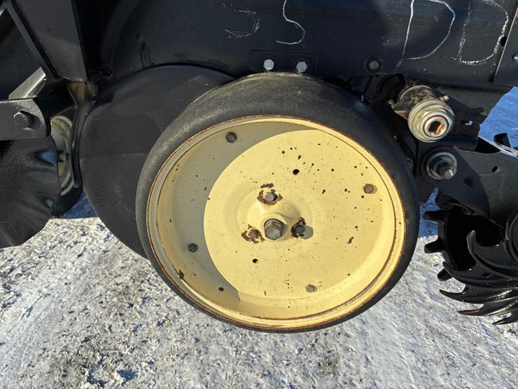 1999-kinze-2500-image-46