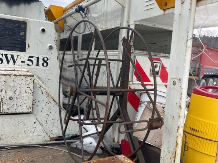 2016-international-durastar-4400-image-12