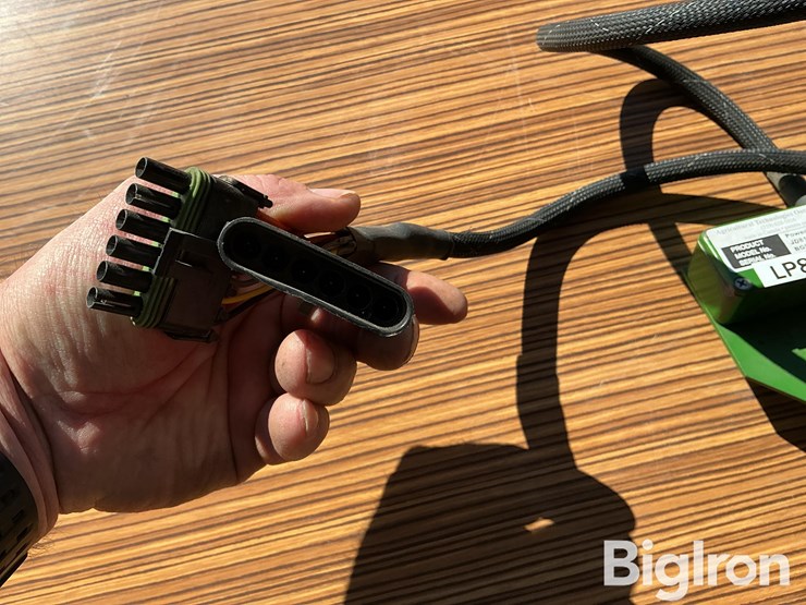 john-deere-8000-image-10