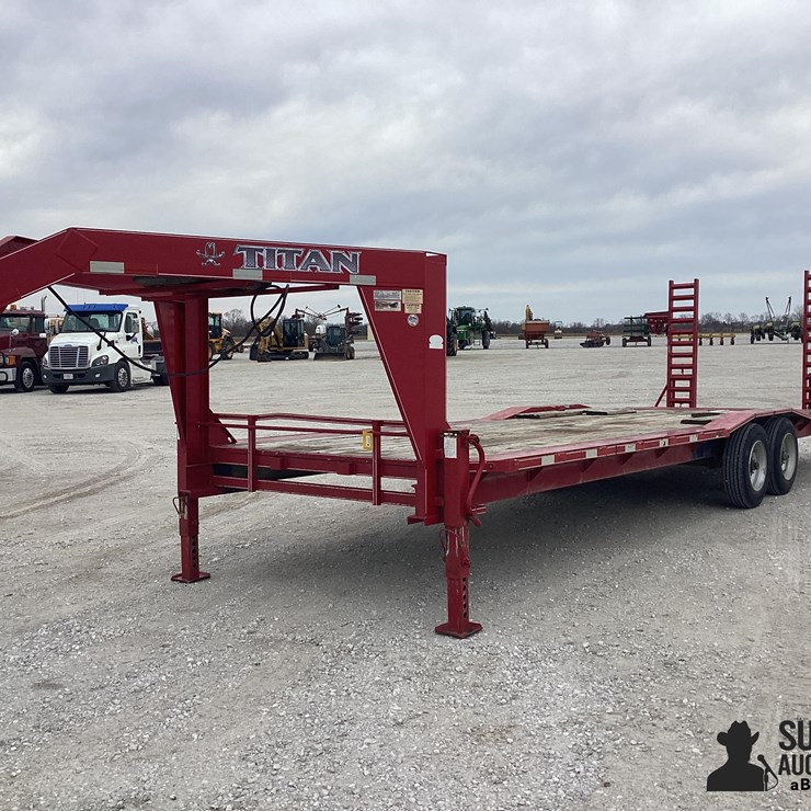 2013 TITAN TRAILER