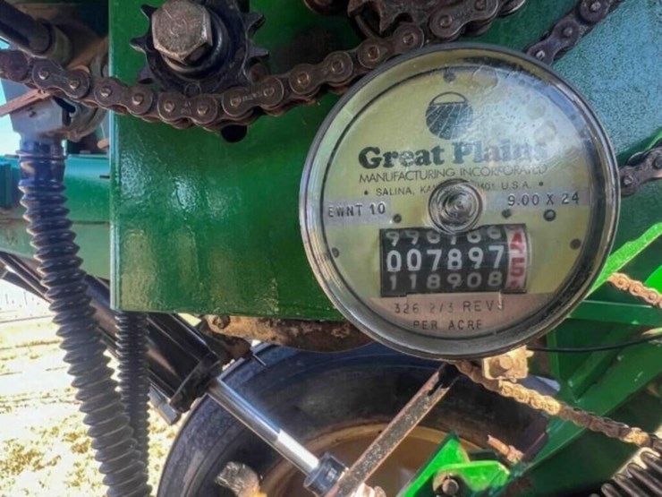 great-plains-10’-no-till-drill-image-4