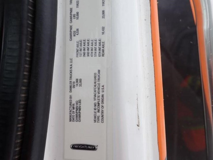 2020-johnston-es351-image-17