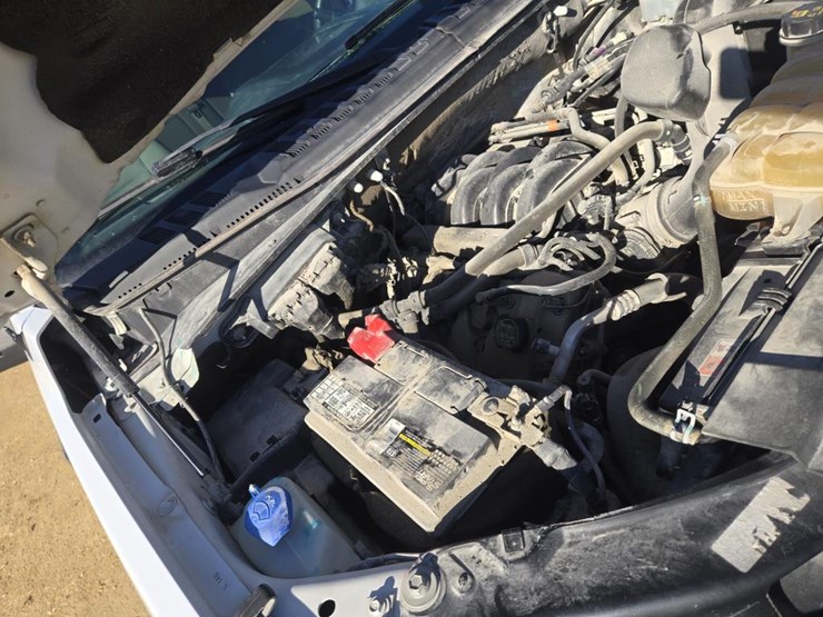 2016-ford-f150-image-32