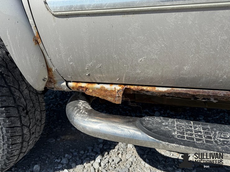 2004-chevrolet-2500hd-image-18