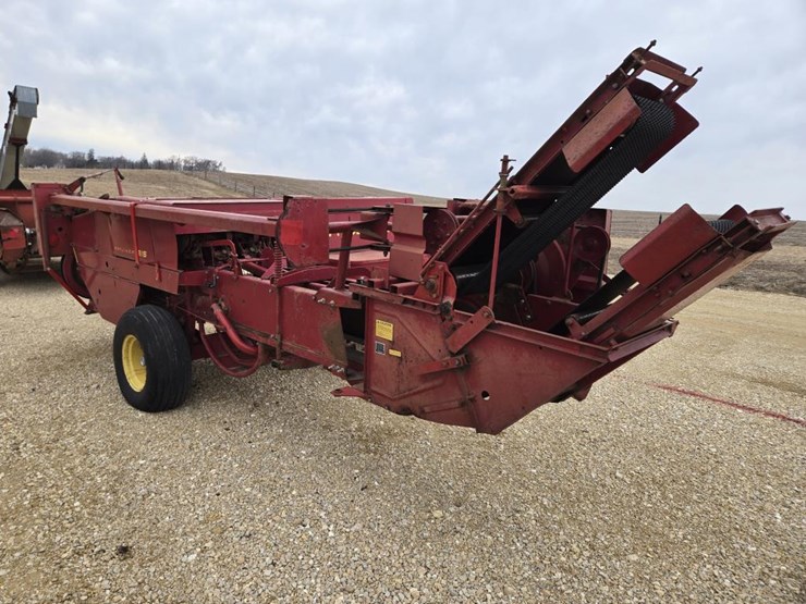 new-holland-315-image-5