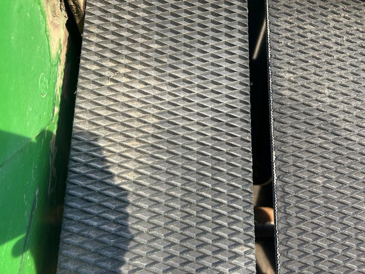 1999-john-deere-566-image-11