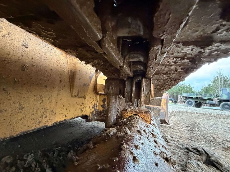 2007-caterpillar-d3g-lgp-image-30