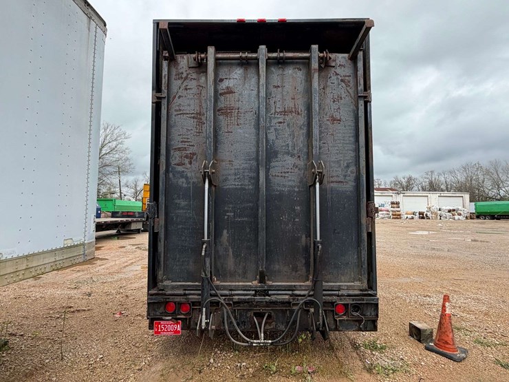 2004-great-dane-53-image-5