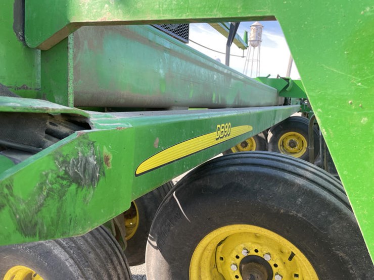 2004-john-deere-db90-image-16