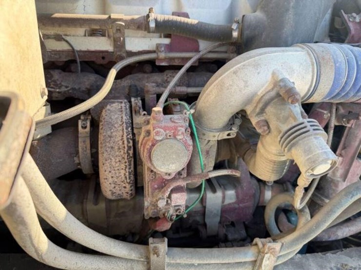 2008-mack-gu813-tri/a-boom/flatbed-truck-1m2ax16c9-image-31