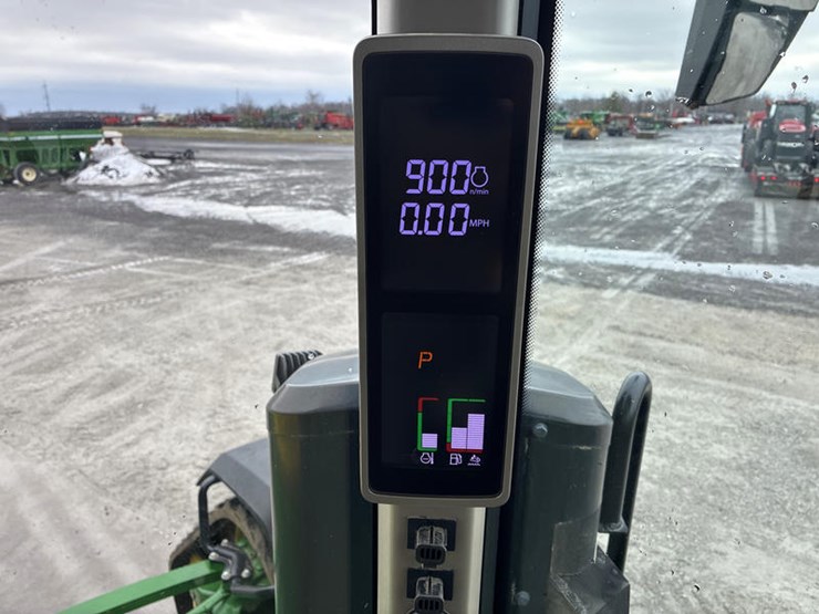 2021-john-deere-8rx-410-image-93