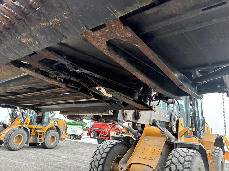 2020-mac-don-fd140-image-27