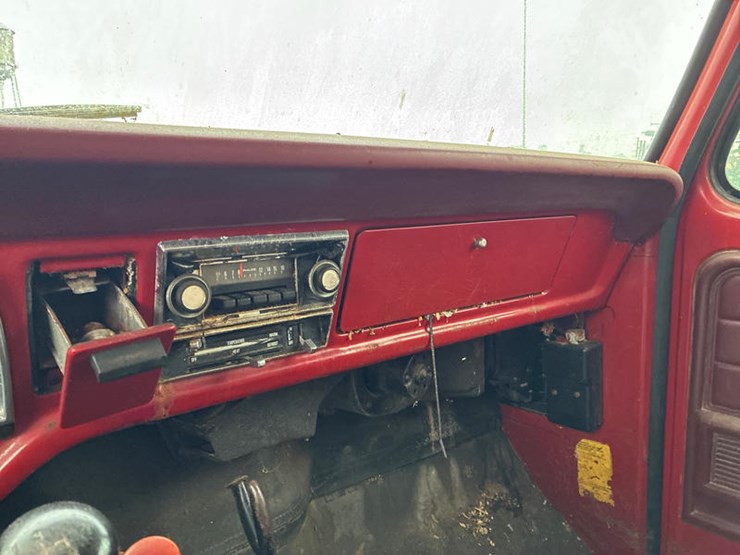 1975-ford-f600-image-41