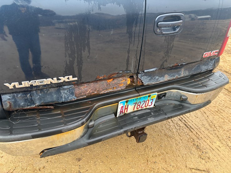 2003-gmc-yukon-image-15