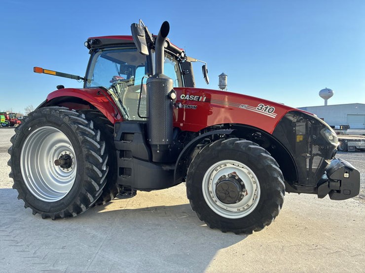 2024-case-ih-magnum-310-afs-connect-image-4