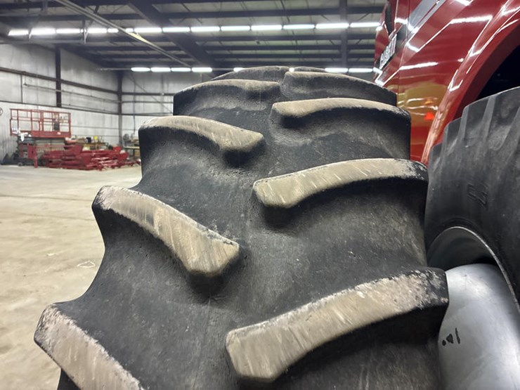 2012-case-ih-7230-image-32