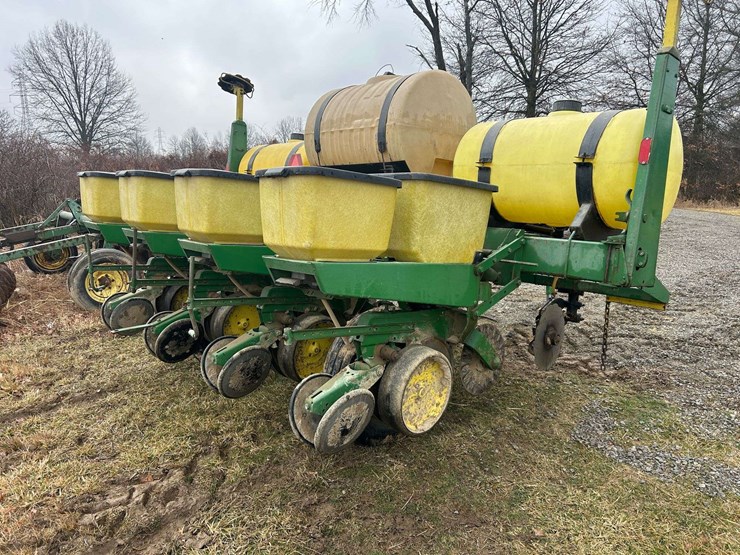 john-deere-7000-image-6