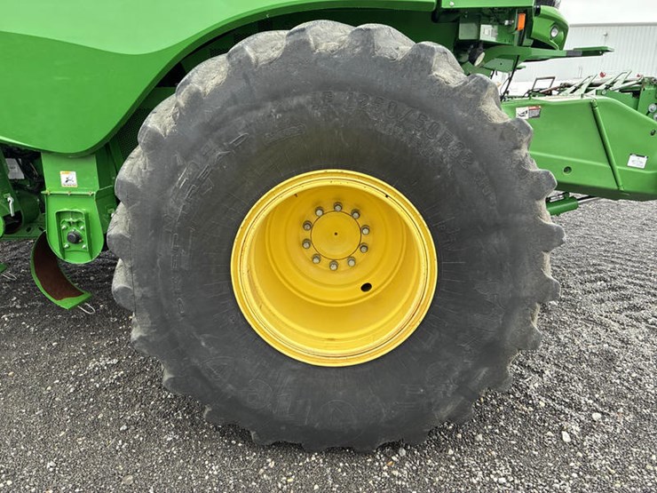 2014-john-deere-s680-image-29