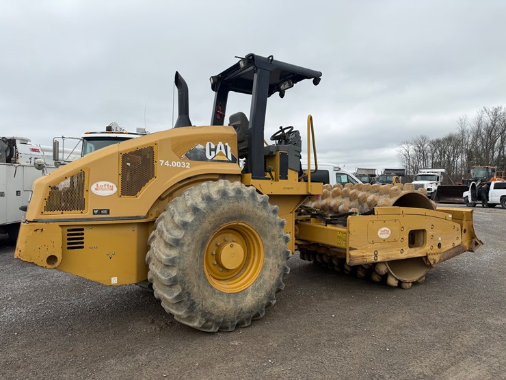 caterpillar-cp56-image-4