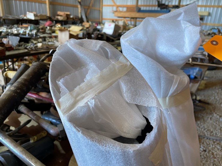 #8034-•-(2)-exhaust-pipes-image-2