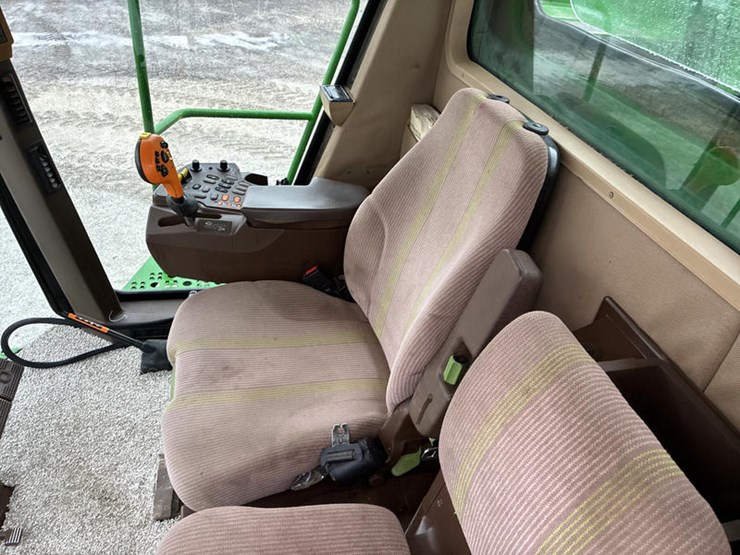 2003-john-deere-9650-sts-image-94