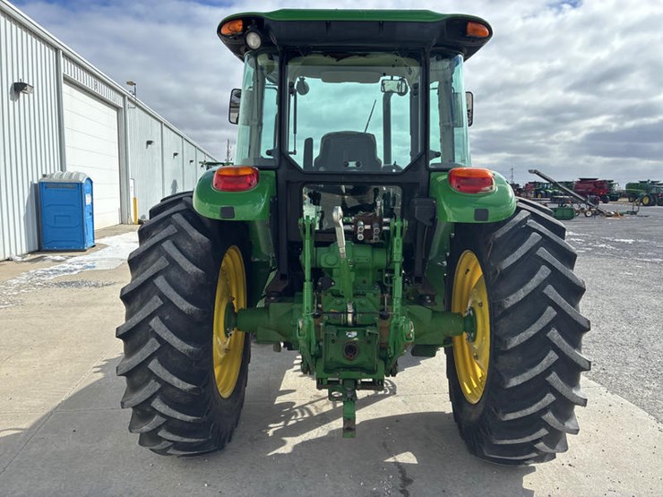 2009-john-deere-6115d-image-5